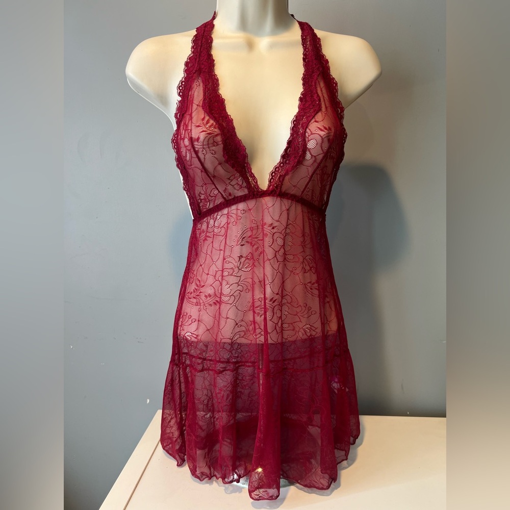LYPS burgandy very sexy  Lace Top